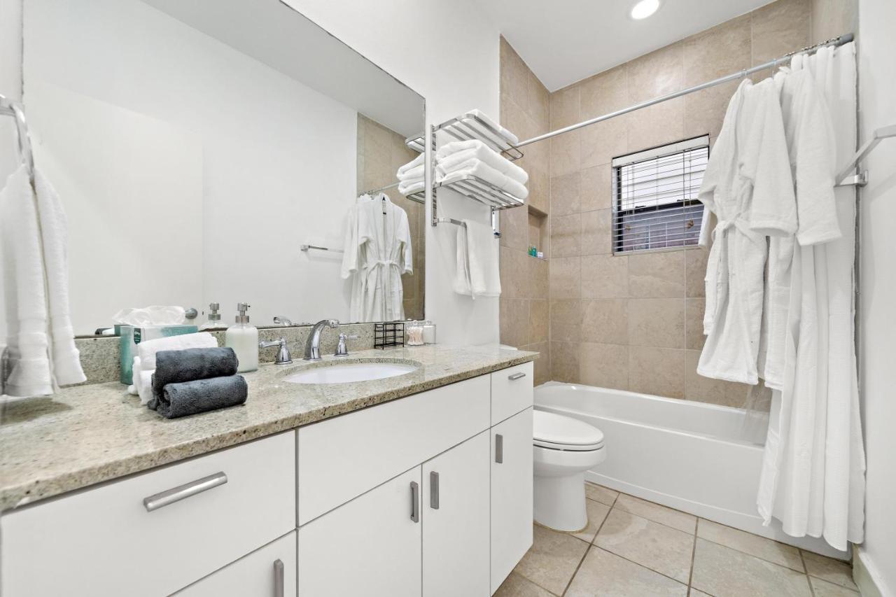 Houston Getaway By Downtown Pool Table Pets Villa Екстериор снимка